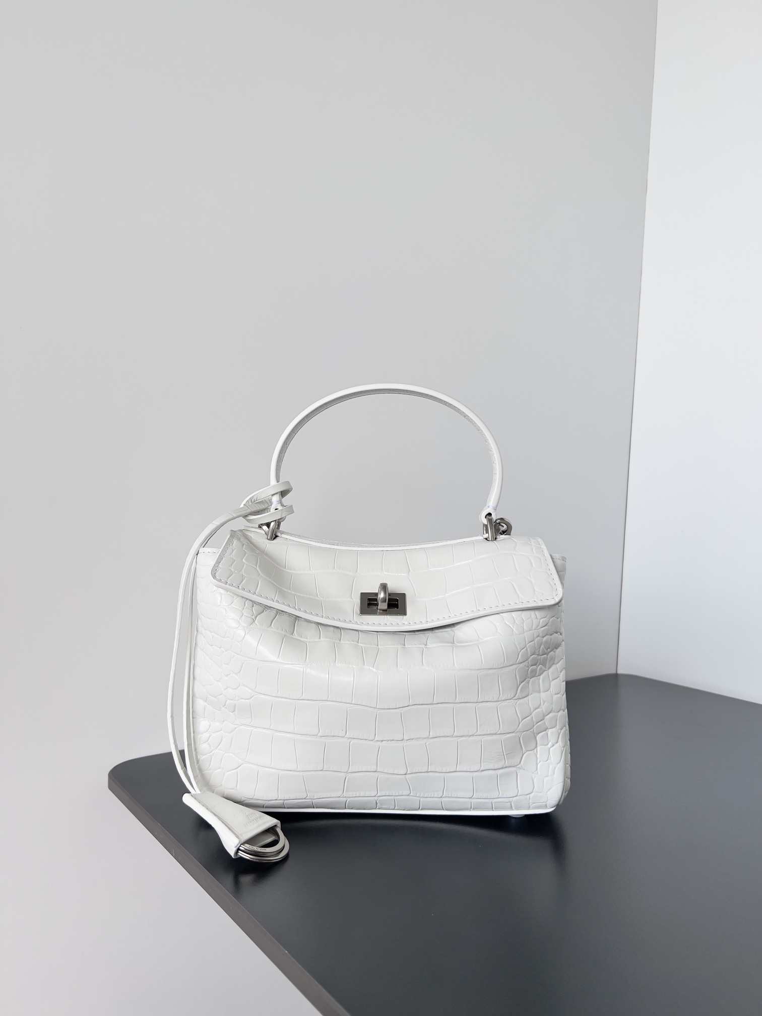 Balenciaga redeo mini/crocodile print white