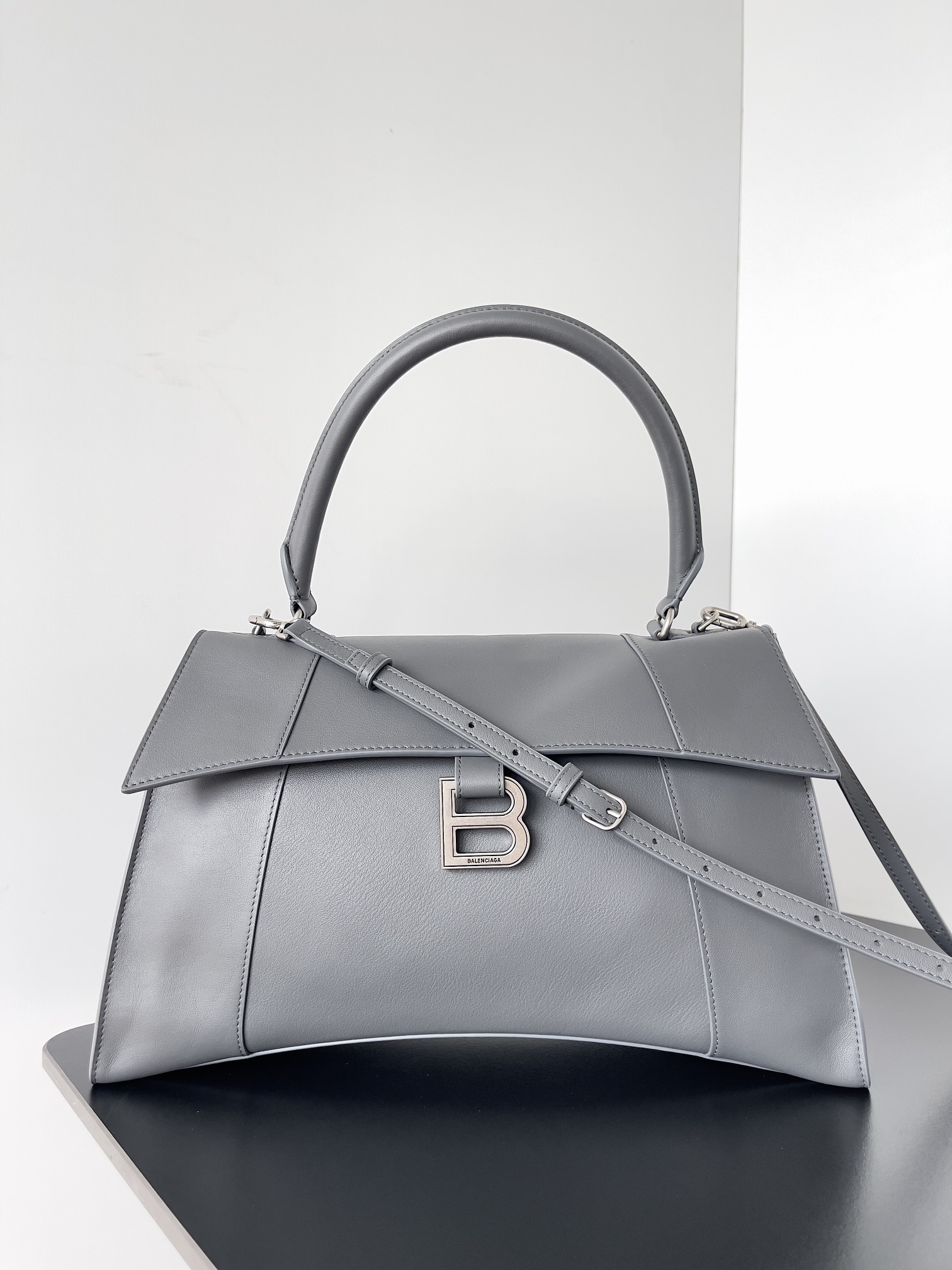 Balenciaga*hourglass soft Hourglass Soft/Medium Gray