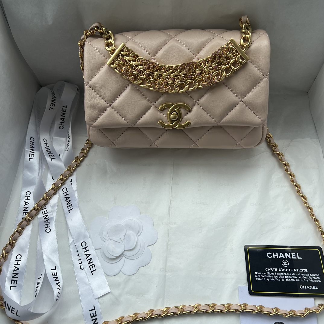 CHANEL 24C New Handle Chain Bag 350 pale pink