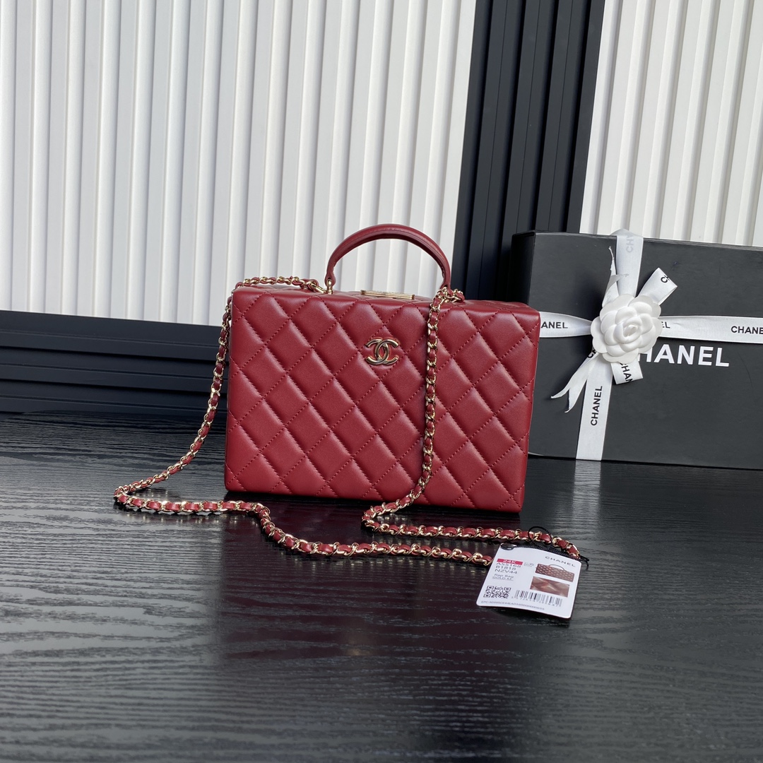 Chanel 24k Cosmetic Bag AS5168 Red