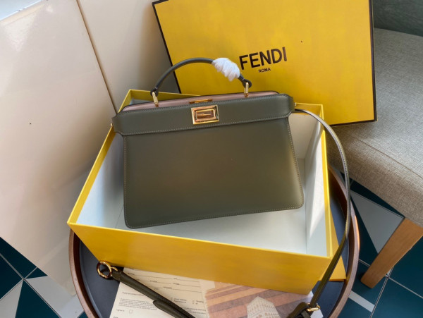 FENDI PEEKABOO ISEEU EAST-WEST FHN-2020-124362