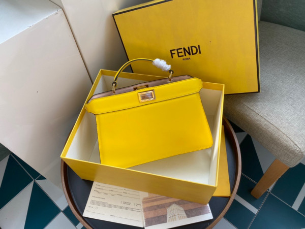 FENDI PEEKABOO ISEEU EAST-WEST FHN-2020-124359