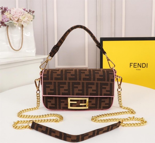 FENDI BAGUETTE FHN-2020-124195