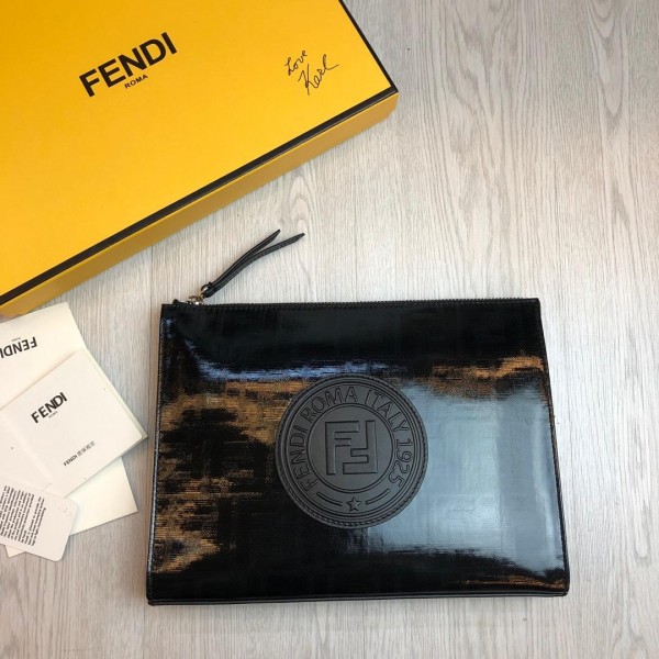 FENDI CLUTCH FHN-2020-124259