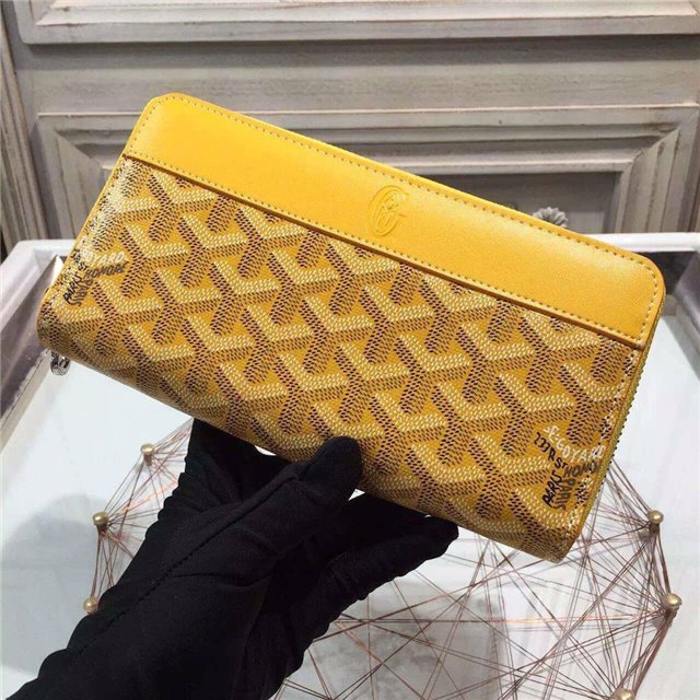 Goyard Matignon Around Zippy long Wallet Yellow