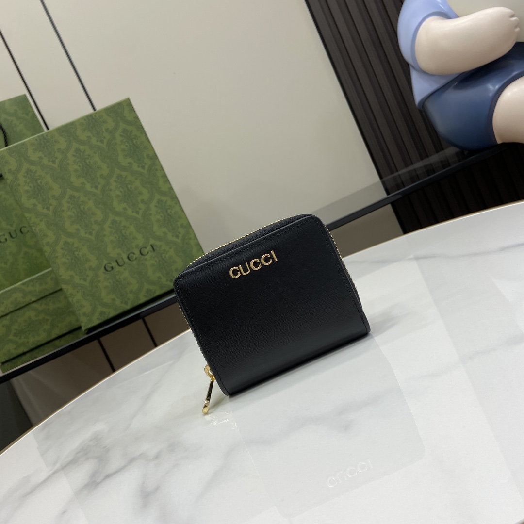 Embellished Handwritten Gucci Logo Mini Wallet 772639 Black