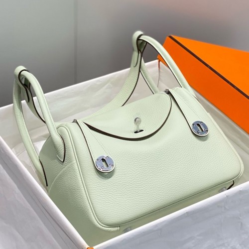 Hermes Lindy 26cm Bag In Vert Fizz Clemence Leather