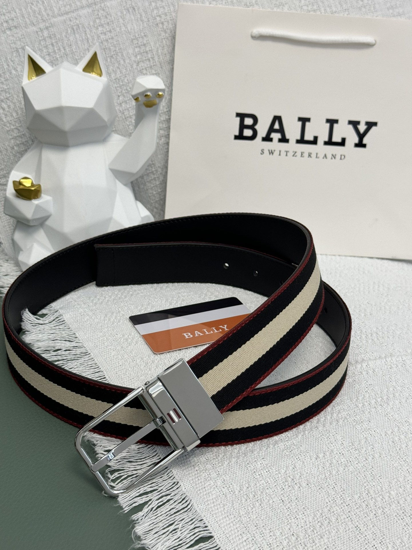 BaLLy belt New belts from the Classic Collection 1037