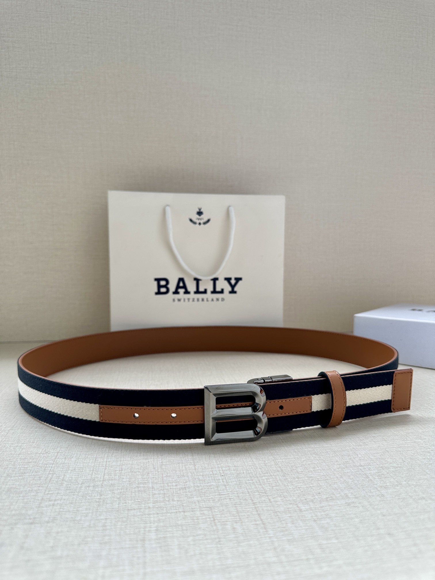 BaLLy belt New belts from the Classic Collection 1046