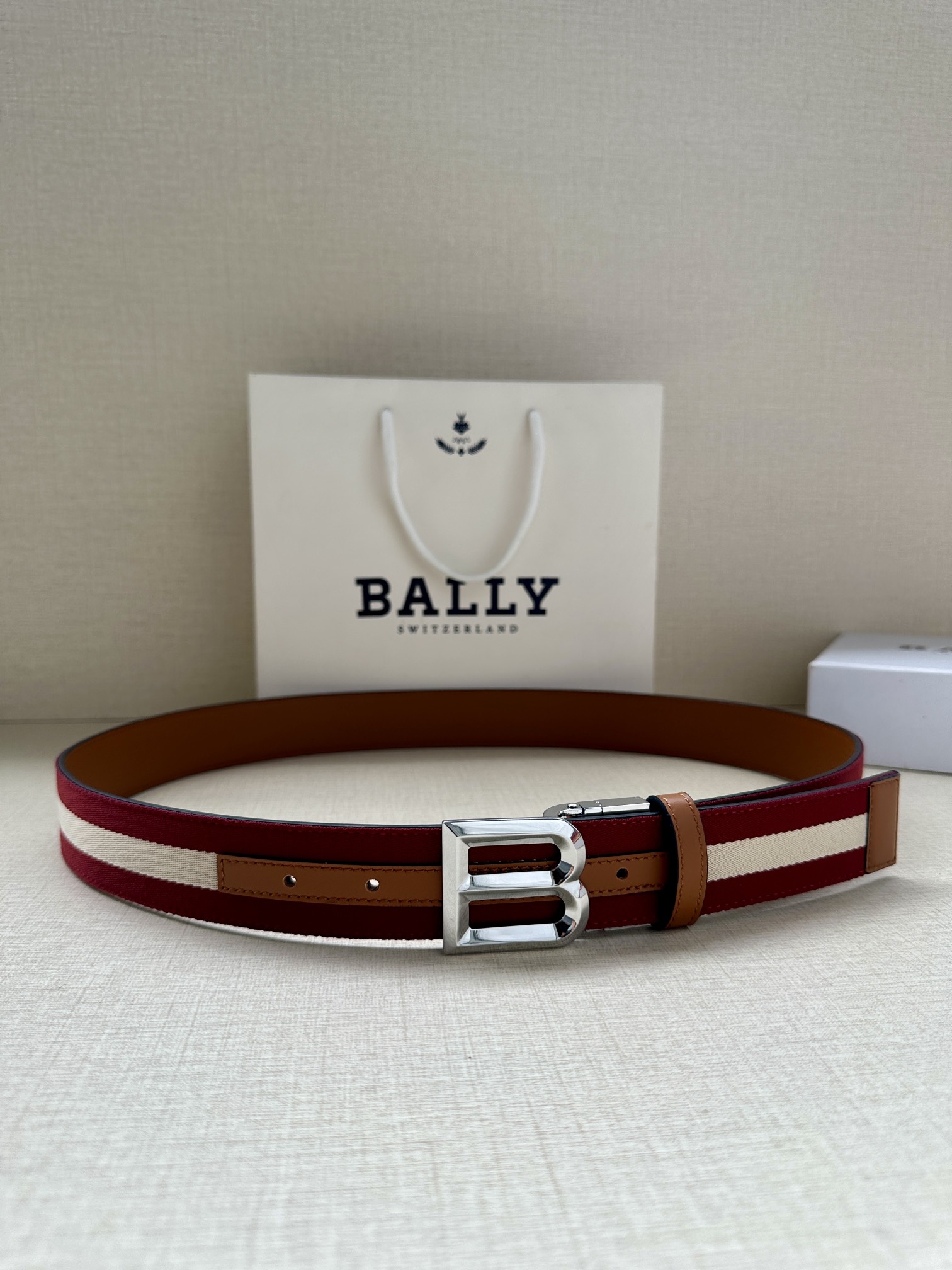 BaLLy belt New belts from the Classic Collection 1047