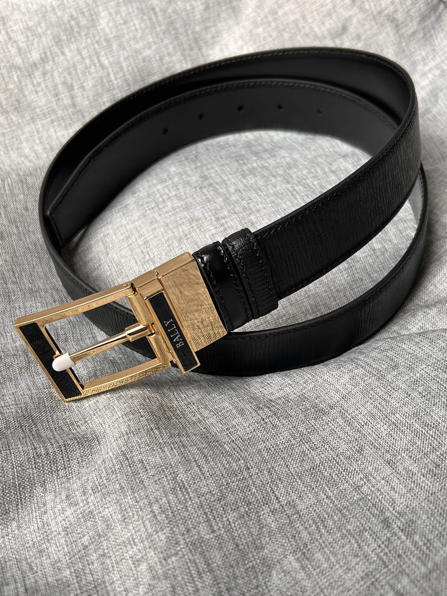 BaLLy belt New belts from the Classic Collection 1067