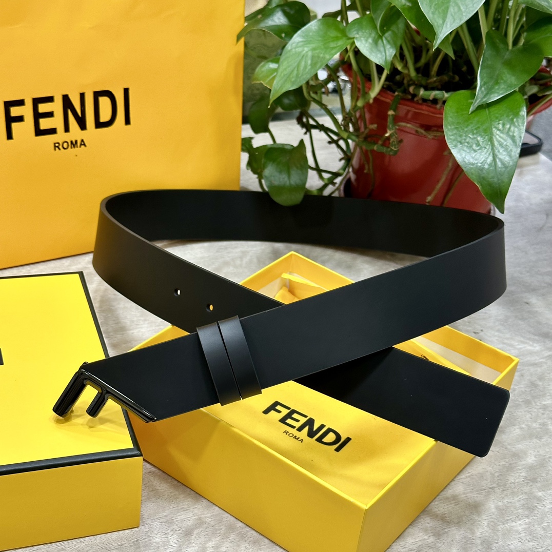 Fendi belt classic collection 1191