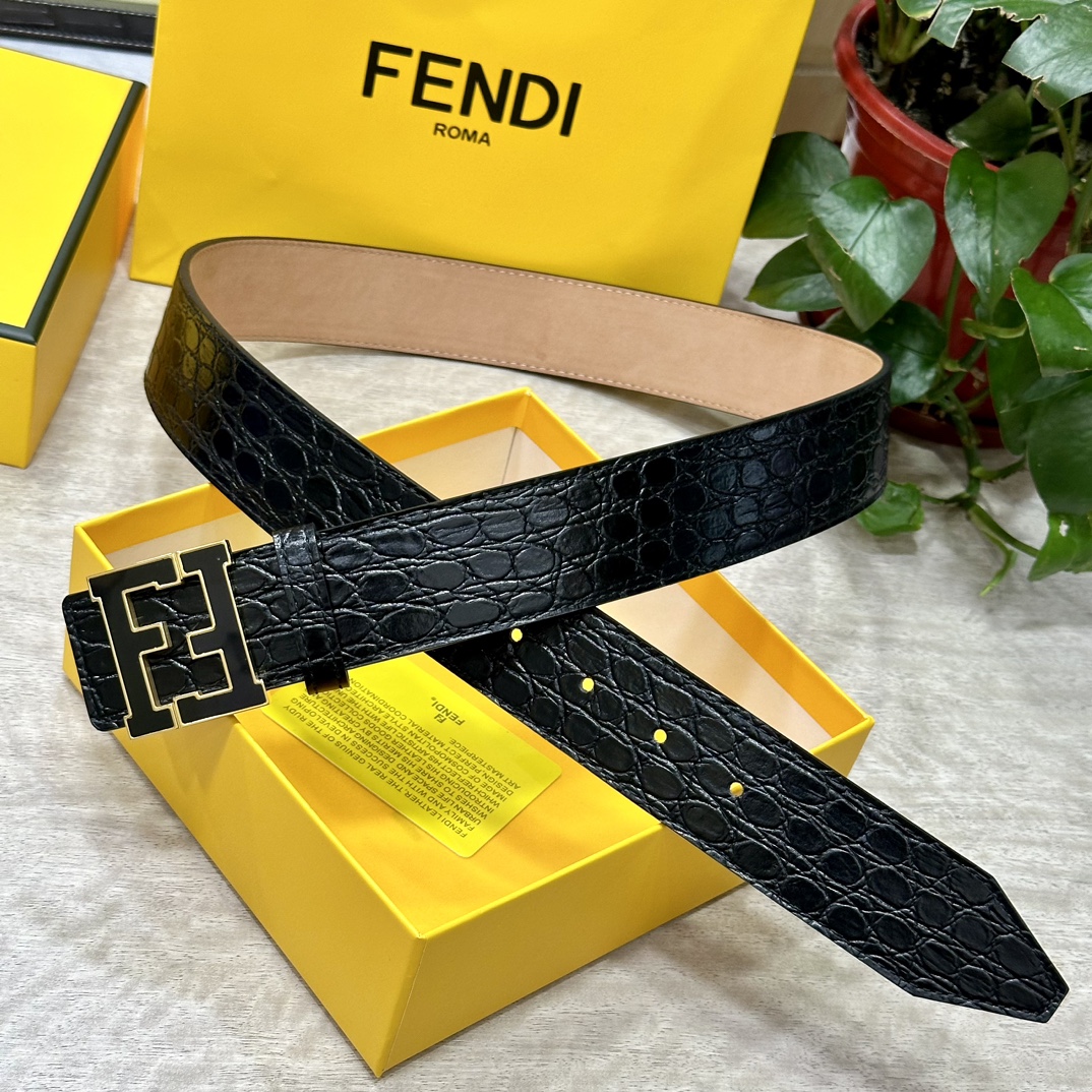 Fendi belt classic collection 1298