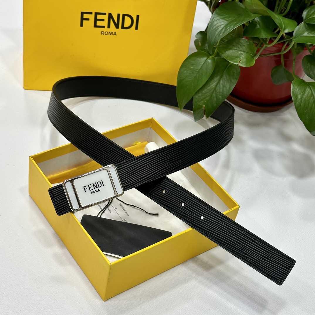 Fendi belt classic collection 1322