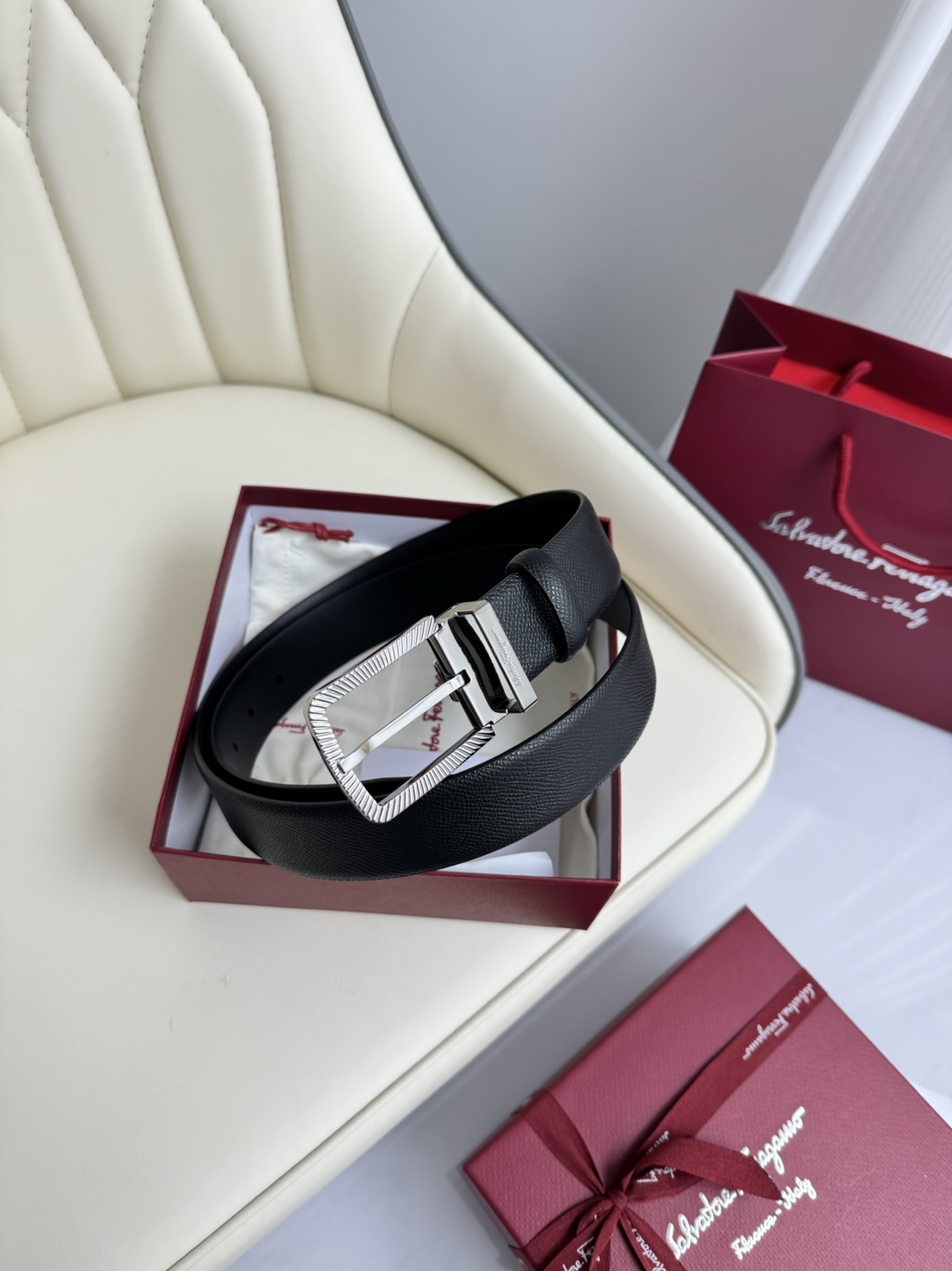 Ferragamo belt classic collection 1545