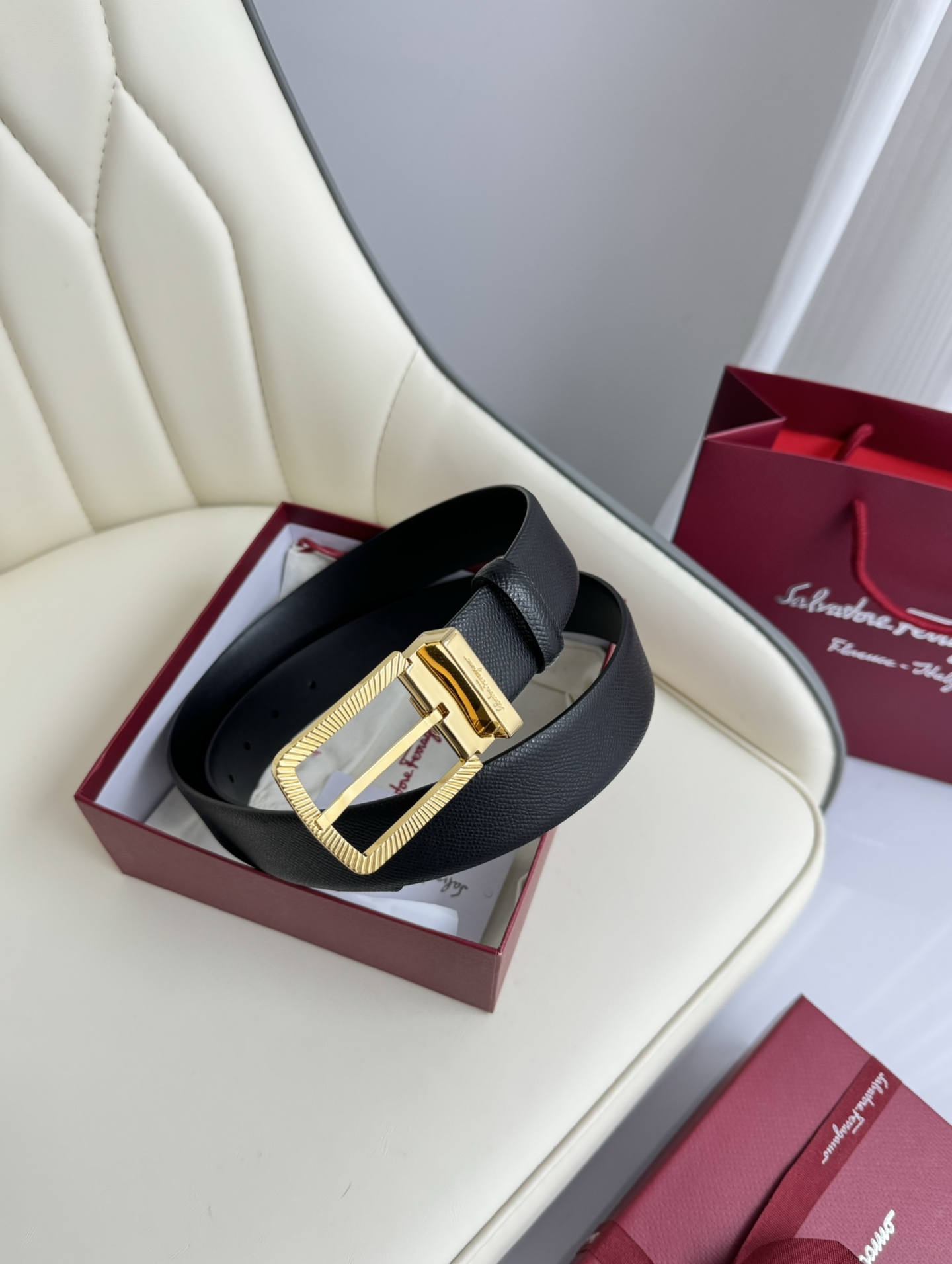 Ferragamo belt classic collection 1546