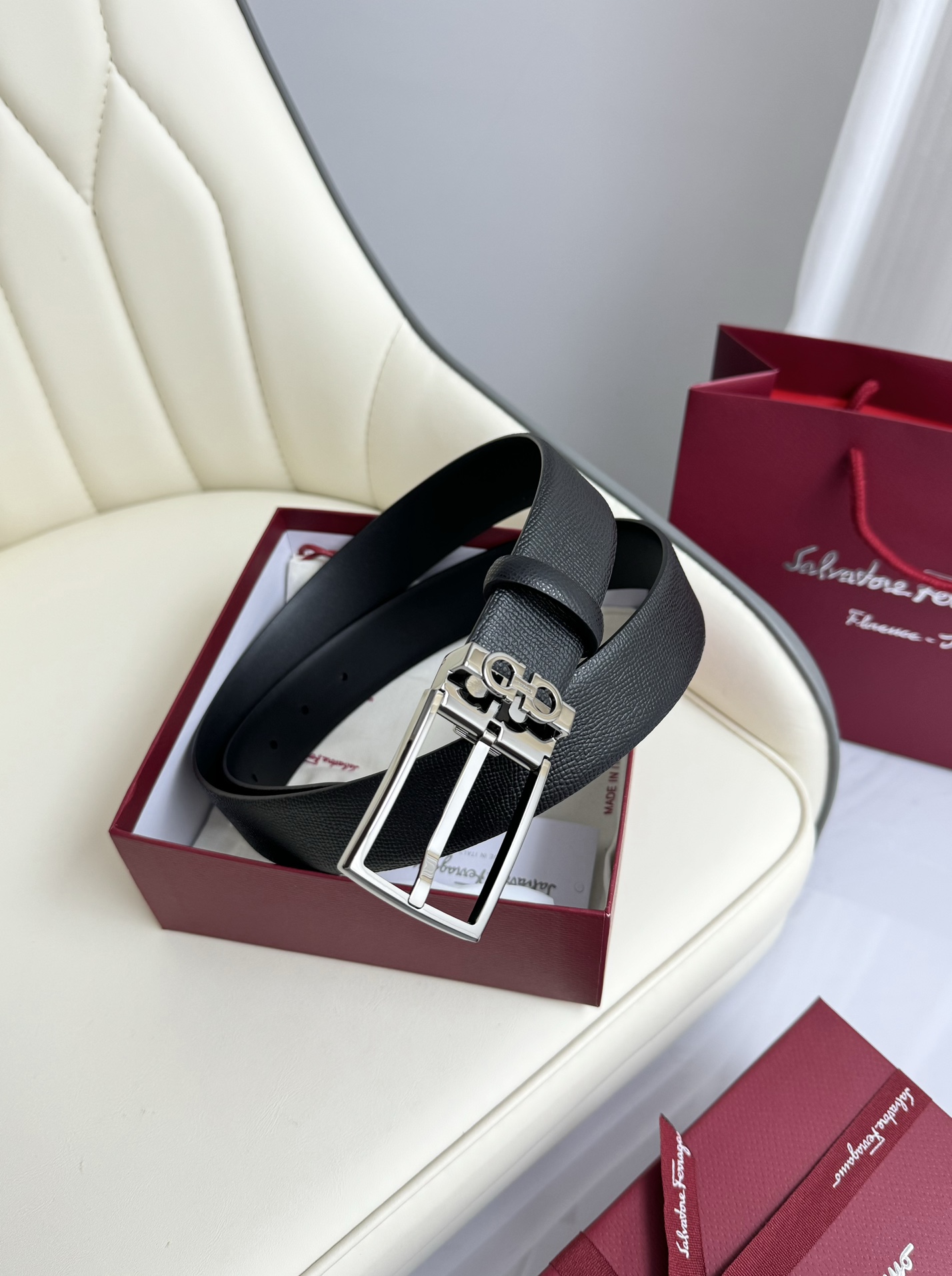 Ferragamo belt classic collection 1548