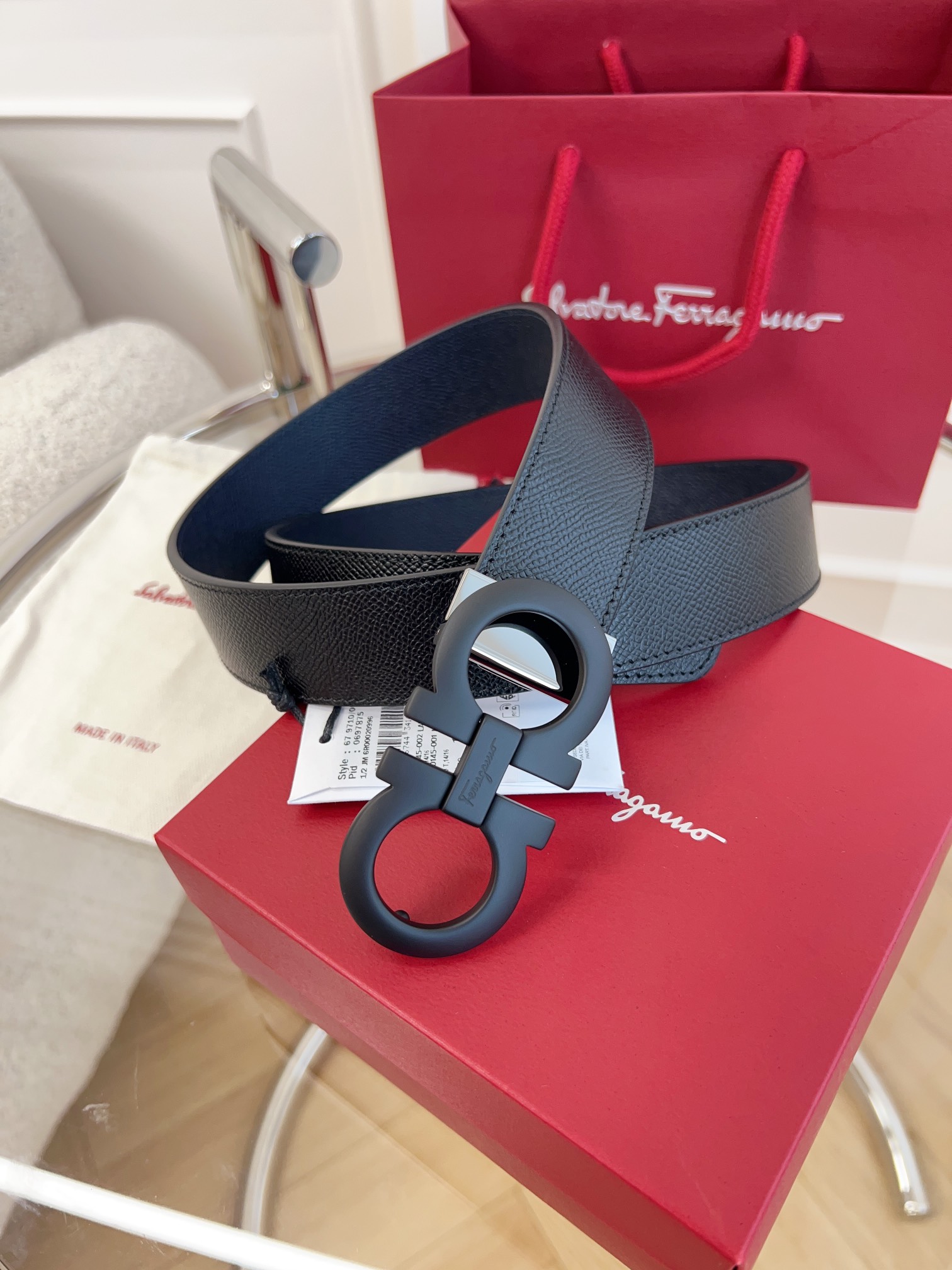 Ferragamo belt classic collection 1653