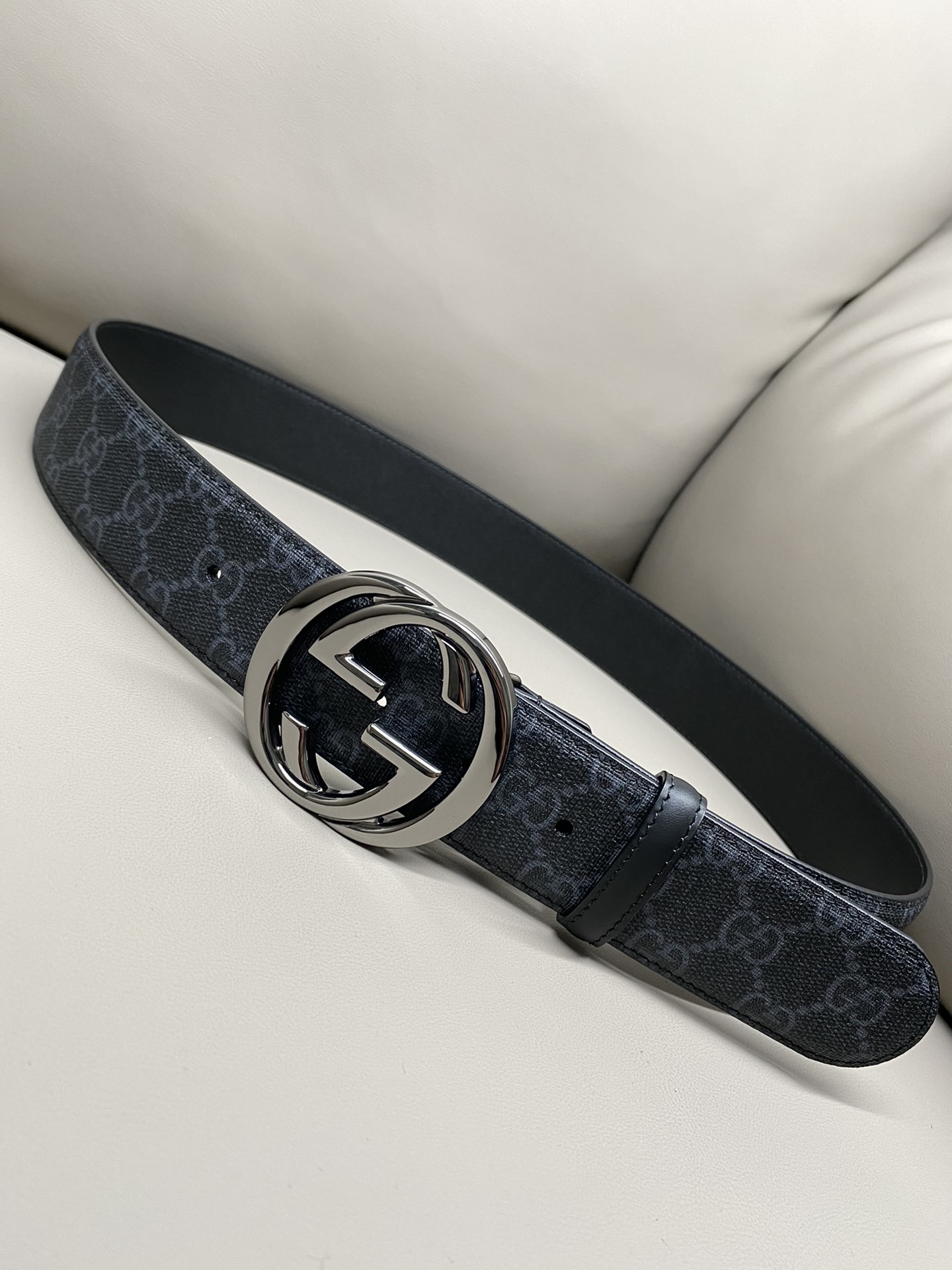 Gucci Classic New Belt 2116