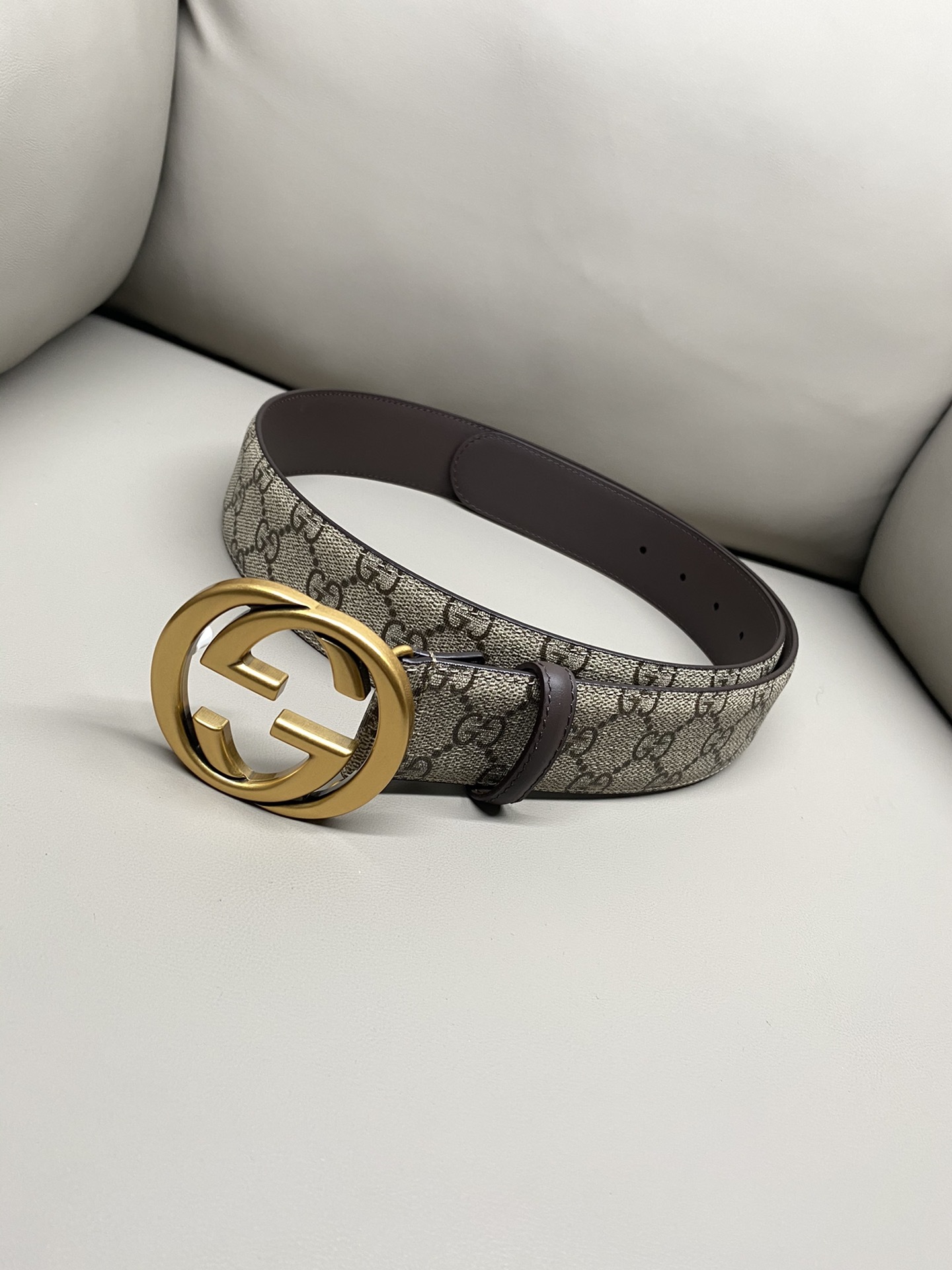 Gucci Classic New Belt 2130