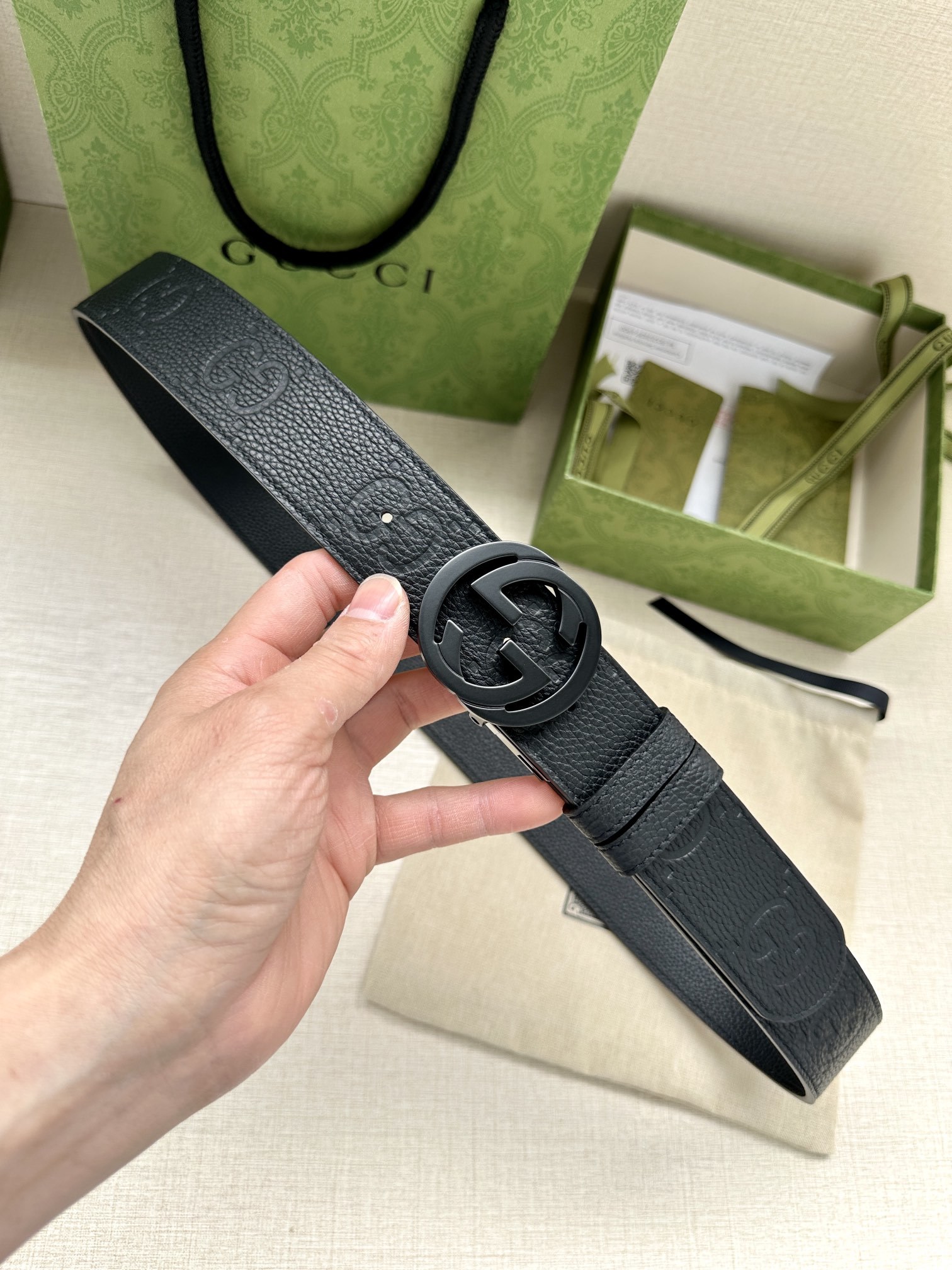 Gucci Classic New Belt 2144