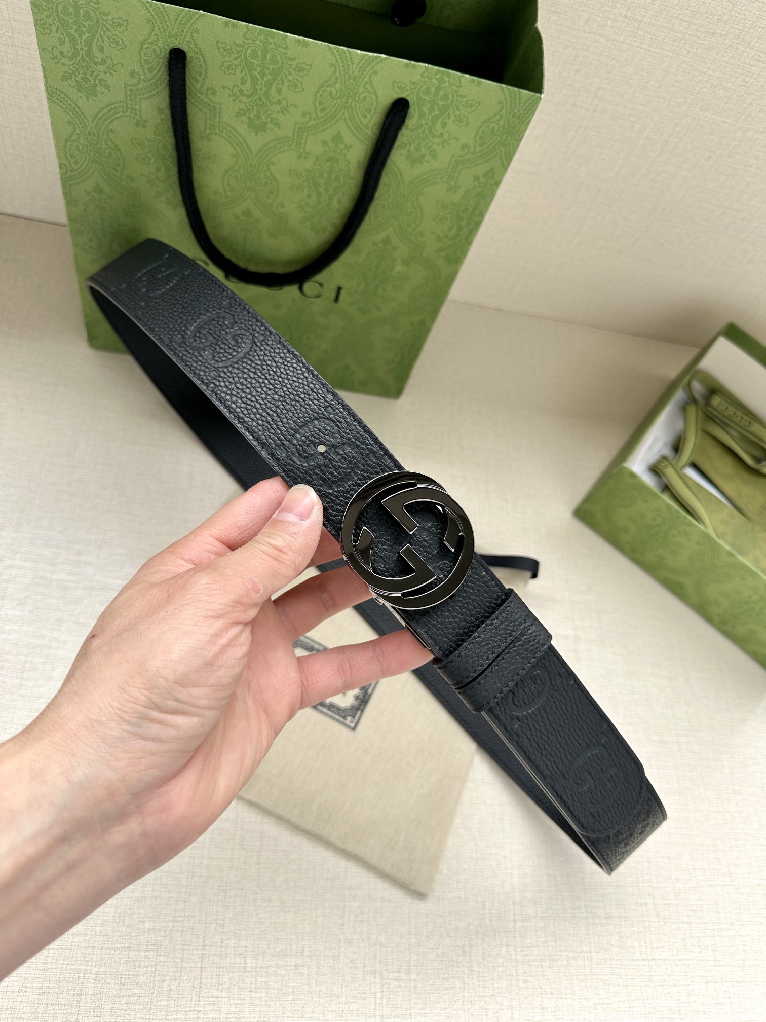 Gucci Classic New Belt 2146