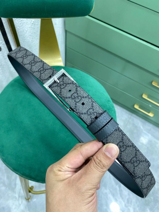 Gucci Classic New Belt 2205