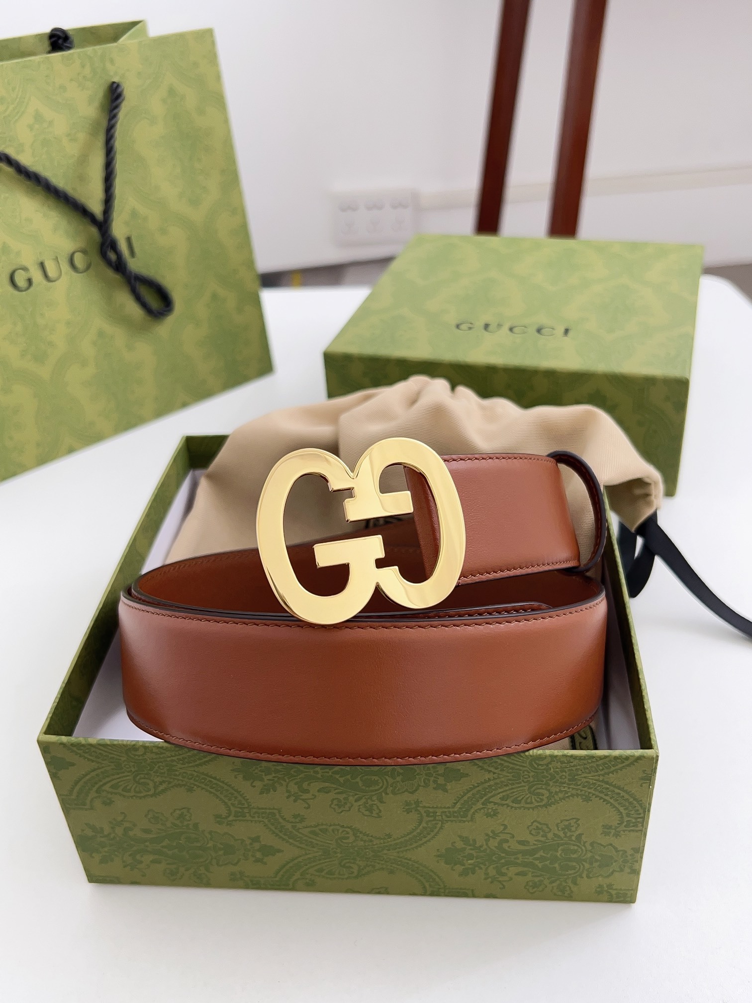 Gucci Classic New Belt 2284