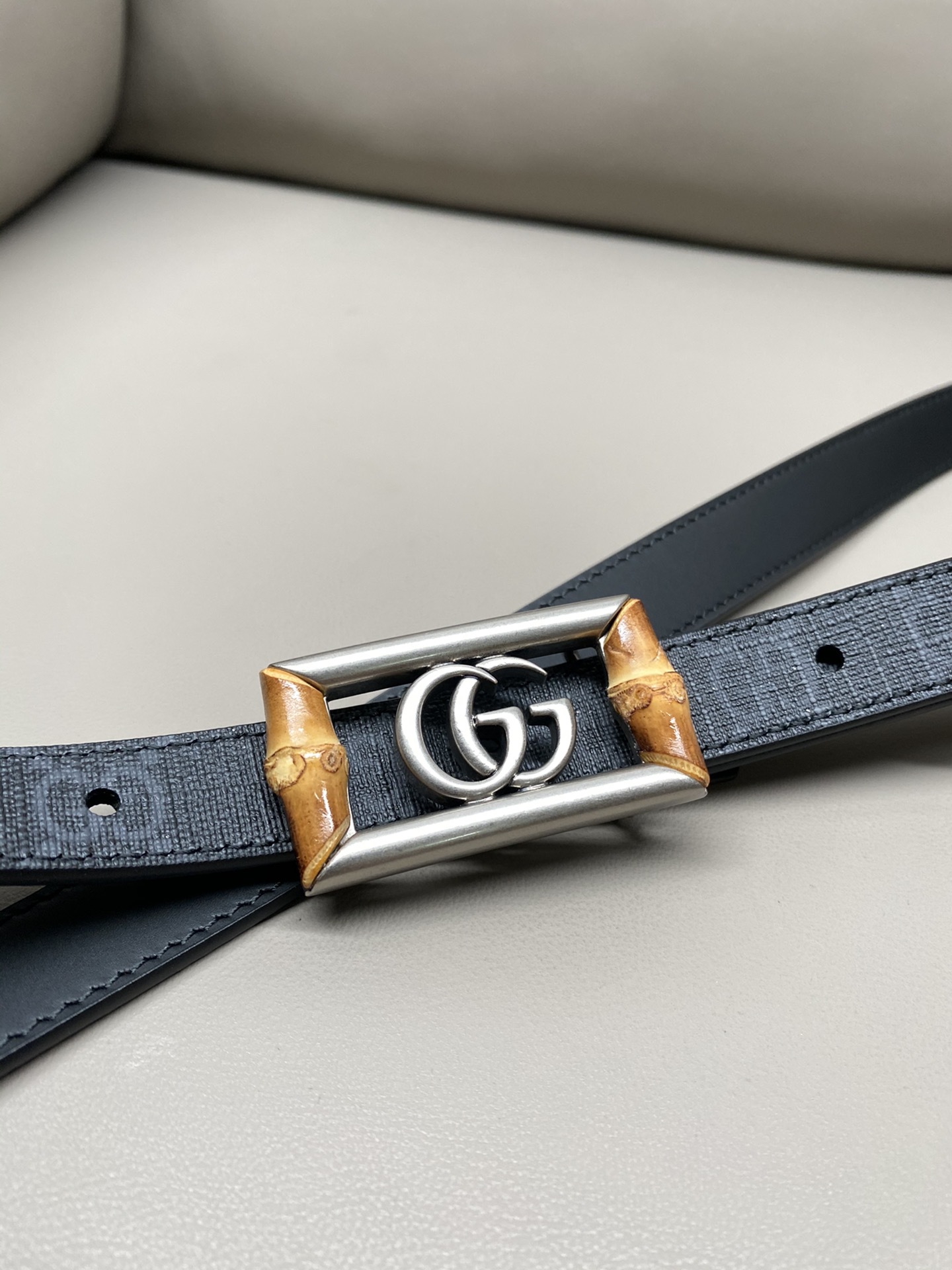 Gucci Classic New Belt 2320