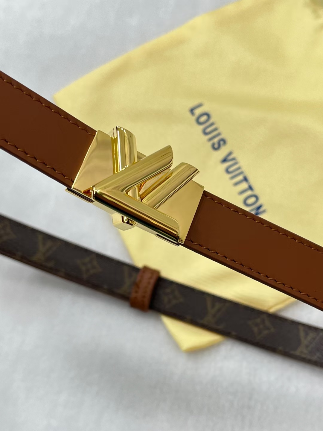 Louis vuitton Classic New Belt 2383