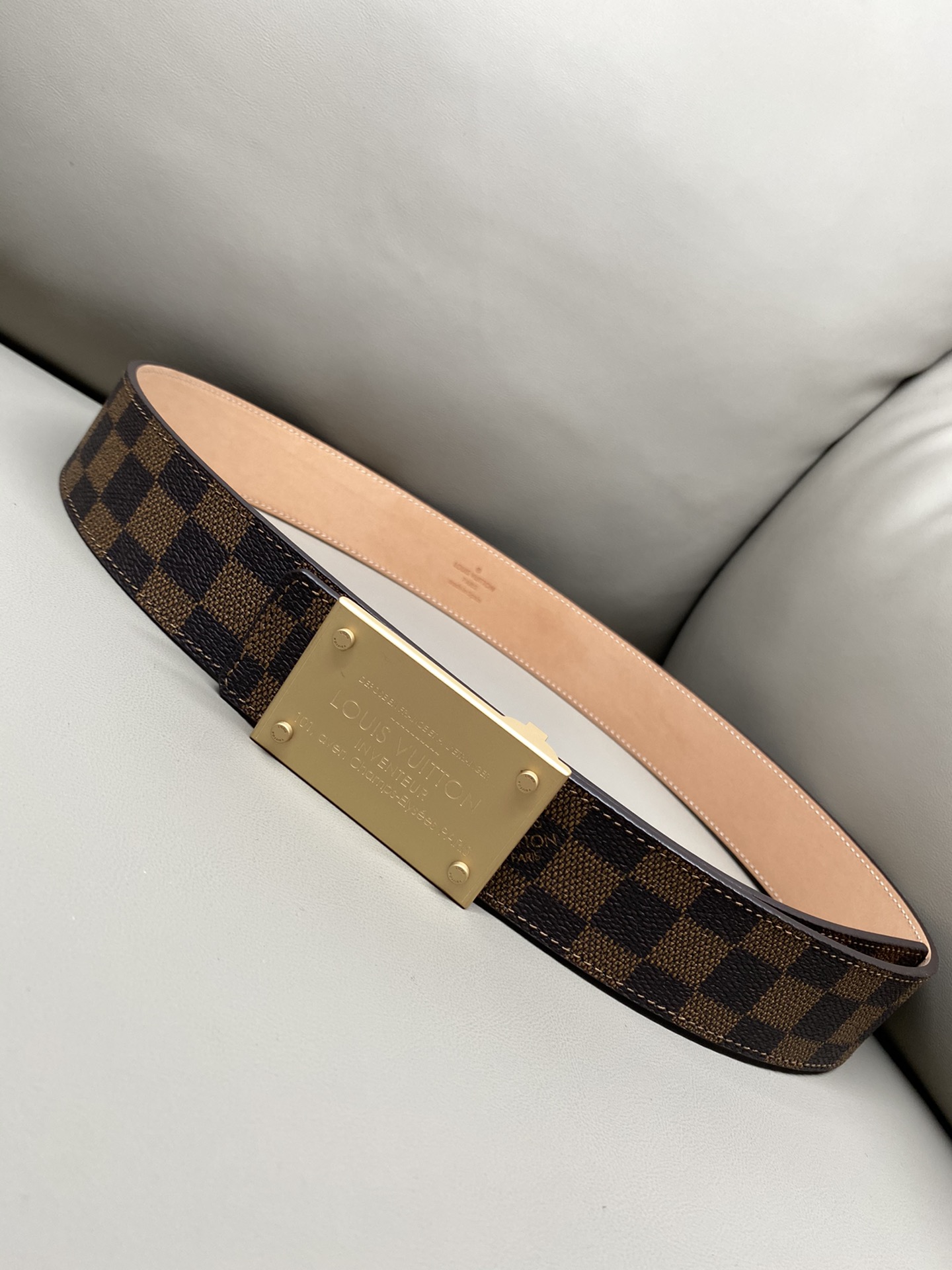 replica Louis vuitton Classic New Belt 2613