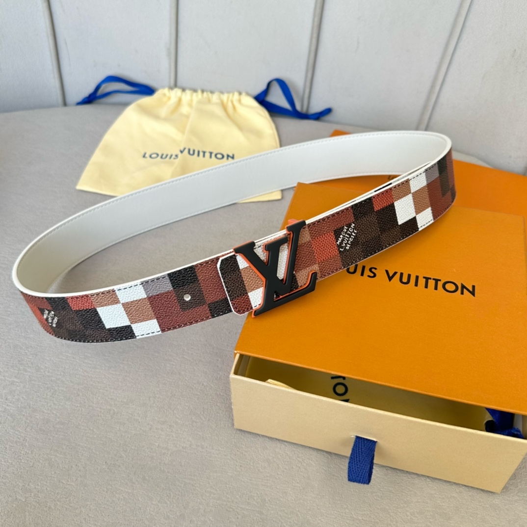 replica Louis vuitton Classic New Belt 2622