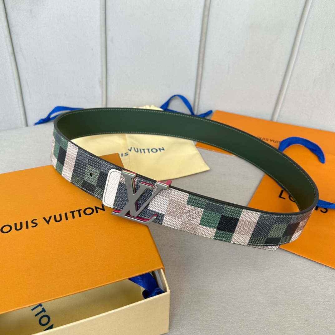 replica Louis vuitton Classic New Belt 2624