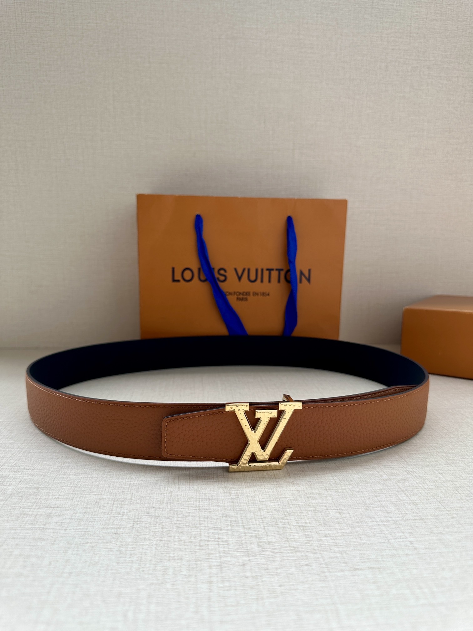 replica Louis vuitton Classic New Belt 2655