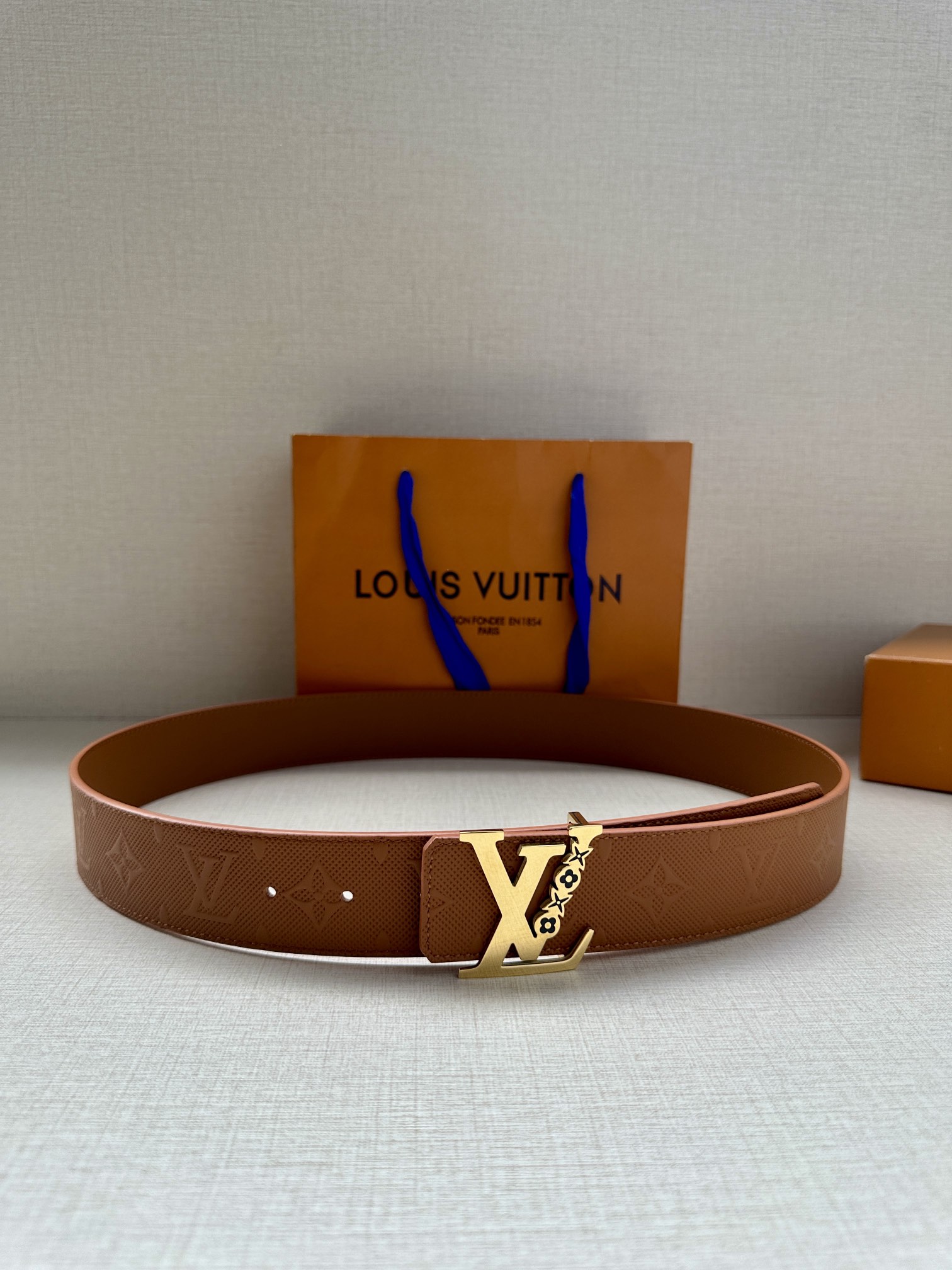 replica Louis vuitton Classic New Belt 2711