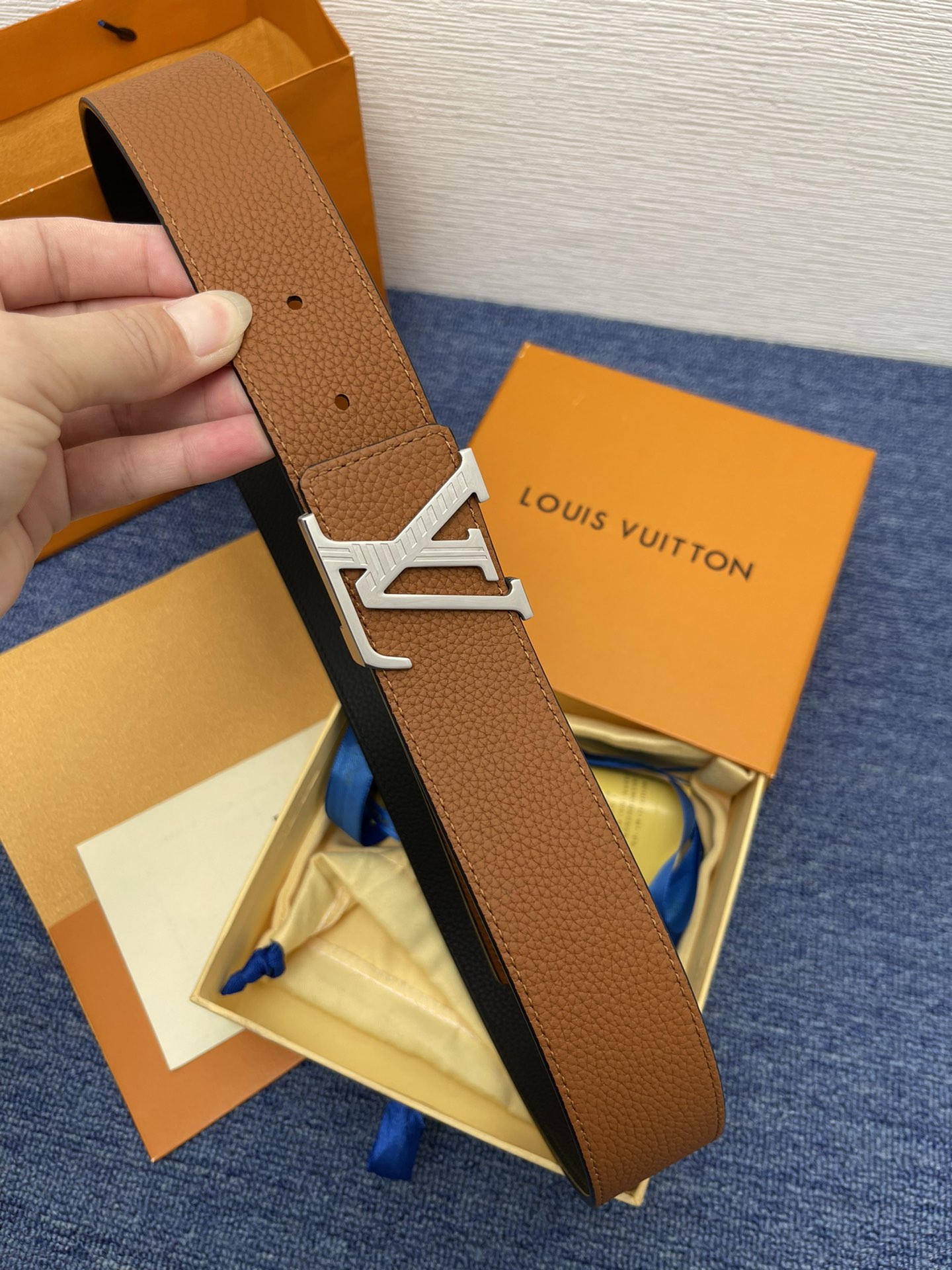 replica Louis vuitton Classic New Belt 2748