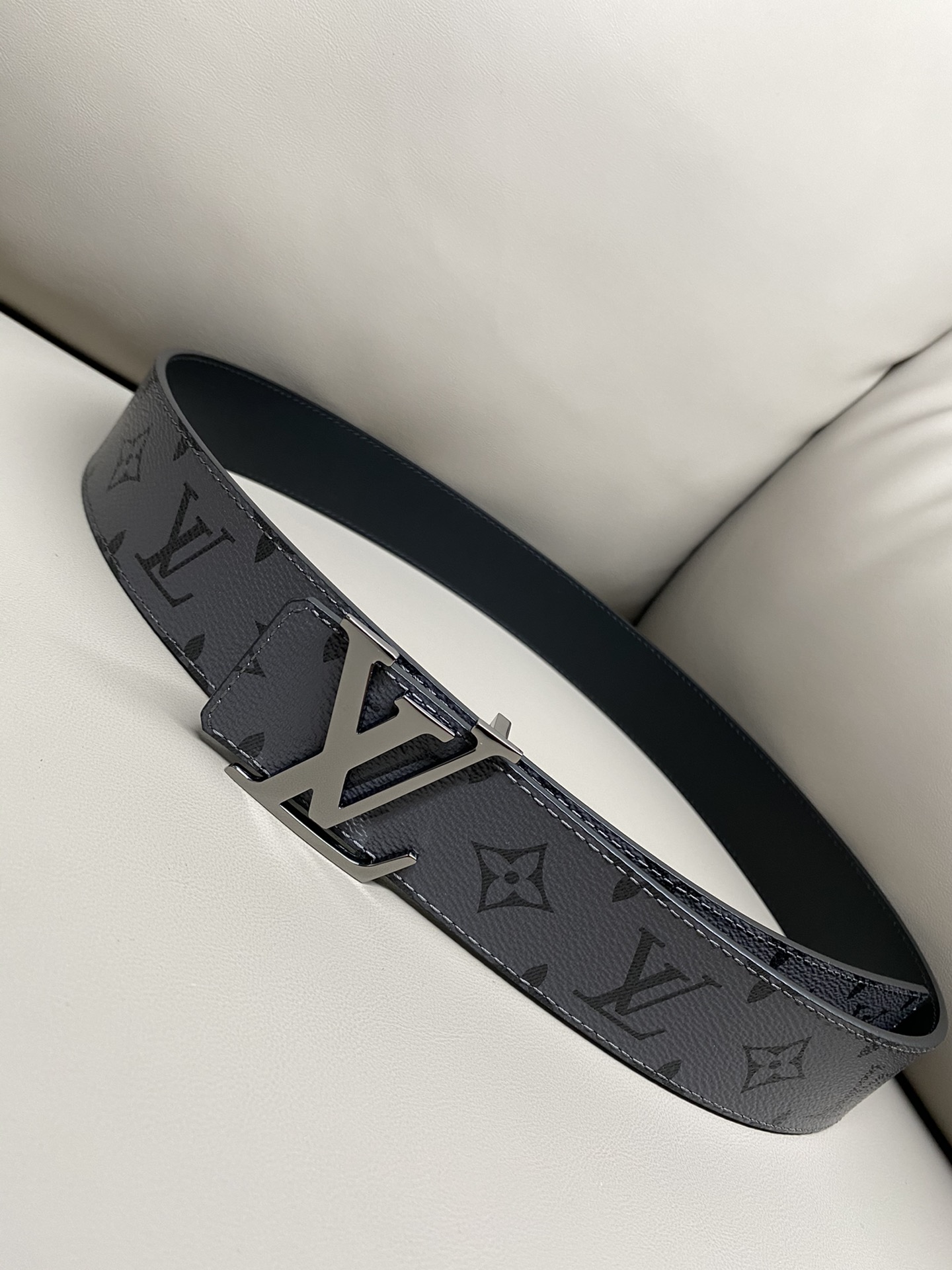 replica Louis vuitton Classic New Belt 2793