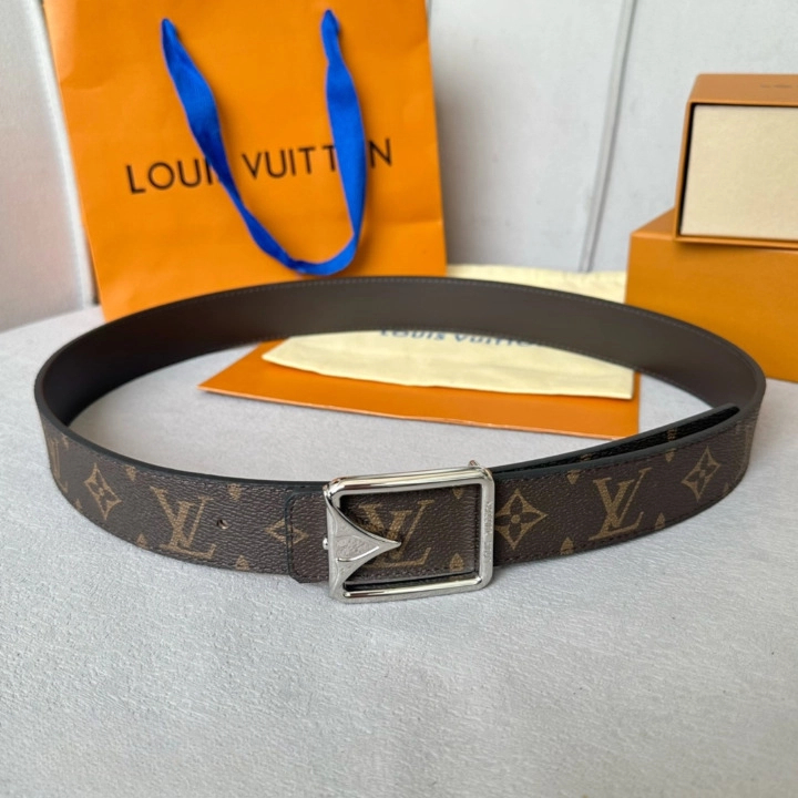 replica Louis vuitton Classic New Belt 2798