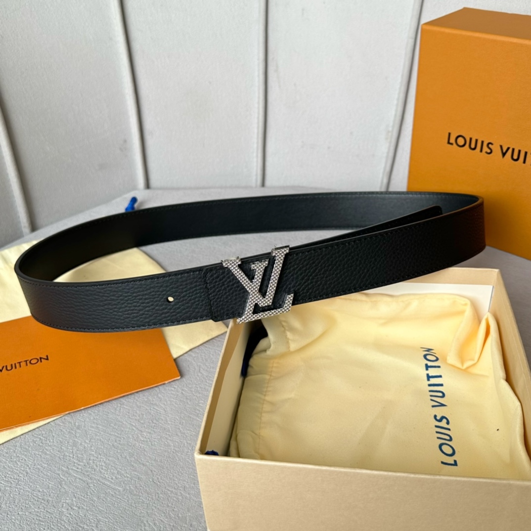 replica Louis vuitton Classic New Belt 2833