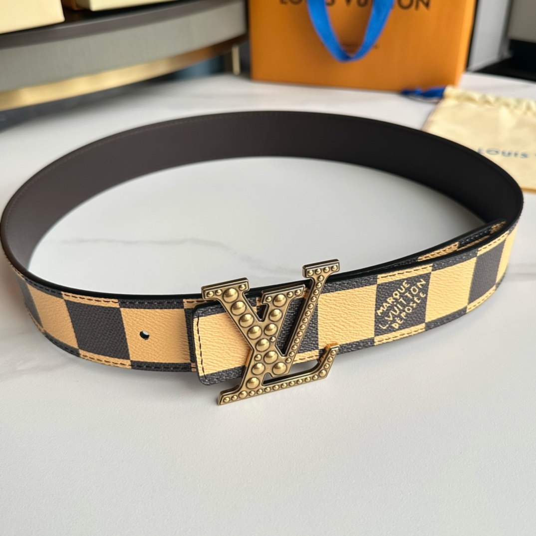 replica Louis vuitton Classic New Belt 2927