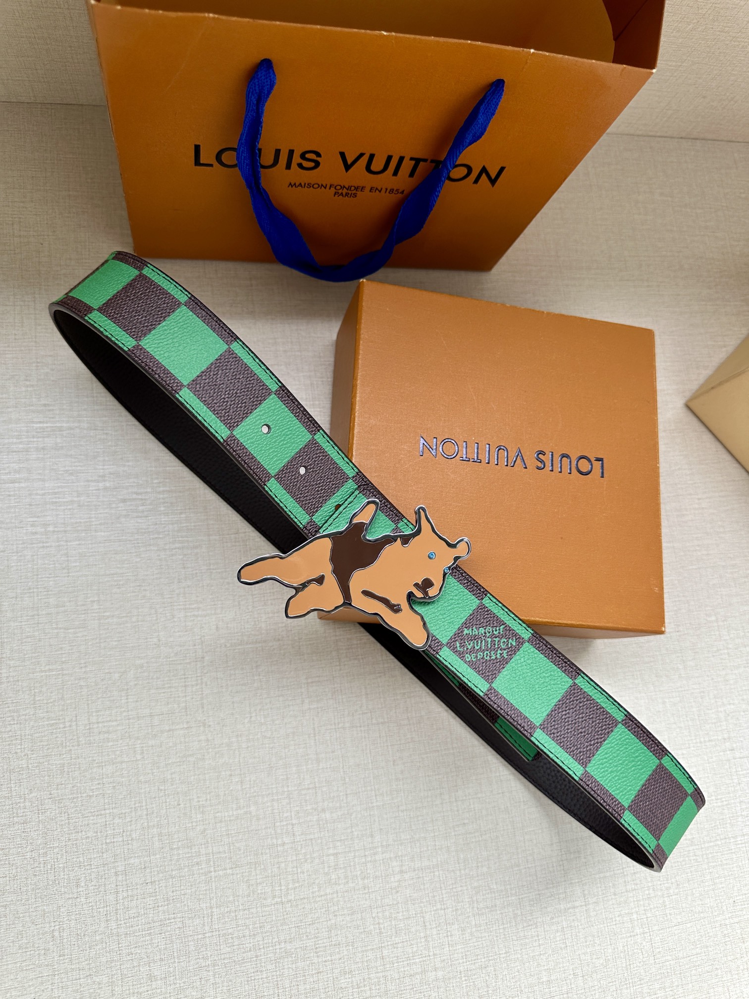 replica Louis vuitton Classic New Belt 2946