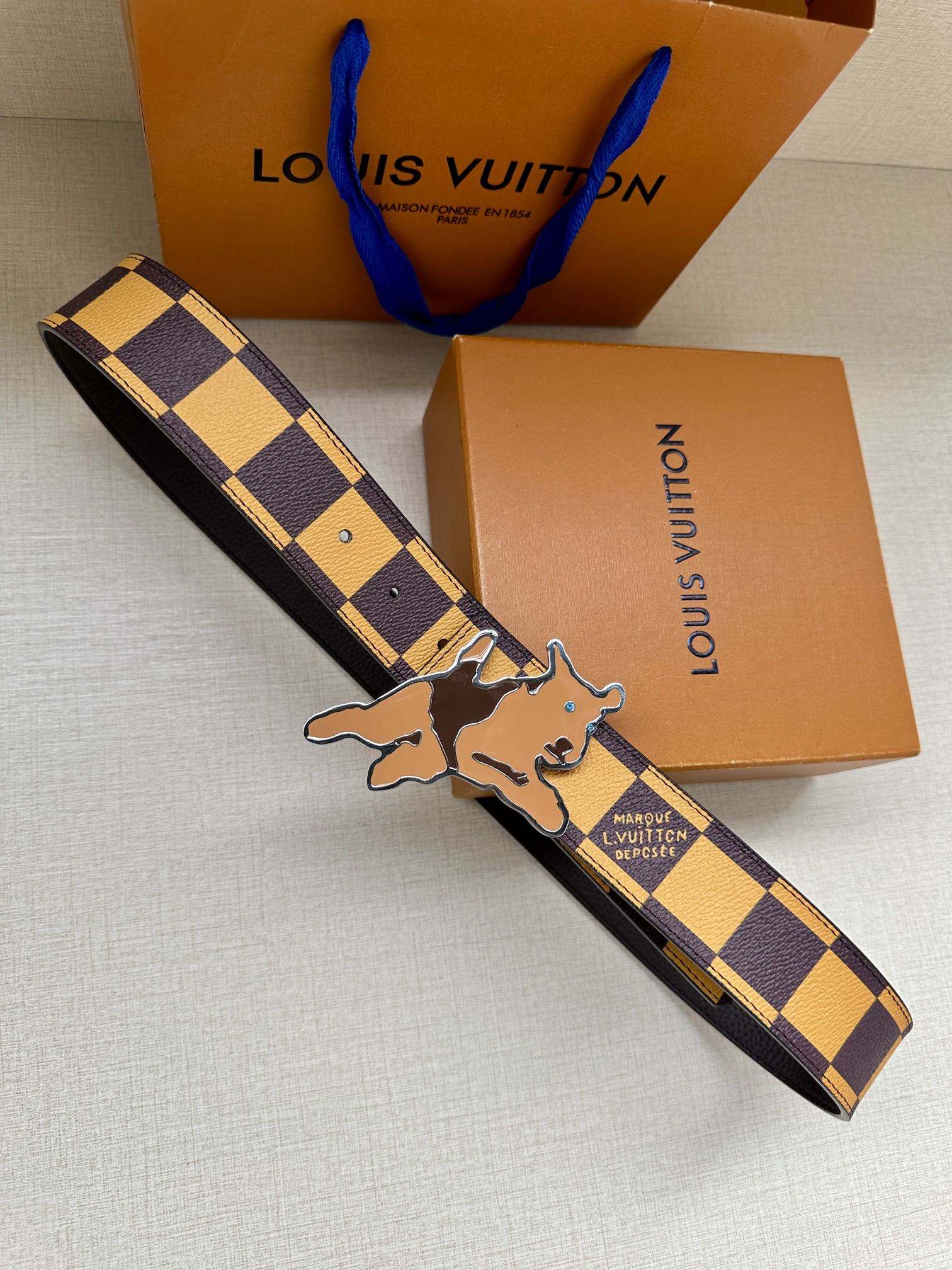 replica Louis vuitton Classic New Belt 2950