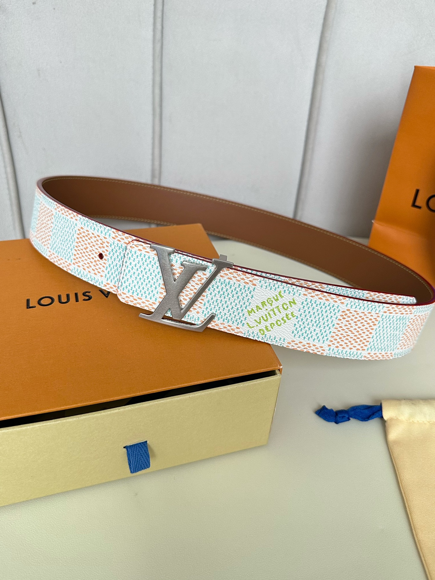 replica Louis vuitton Classic New Belt 2973