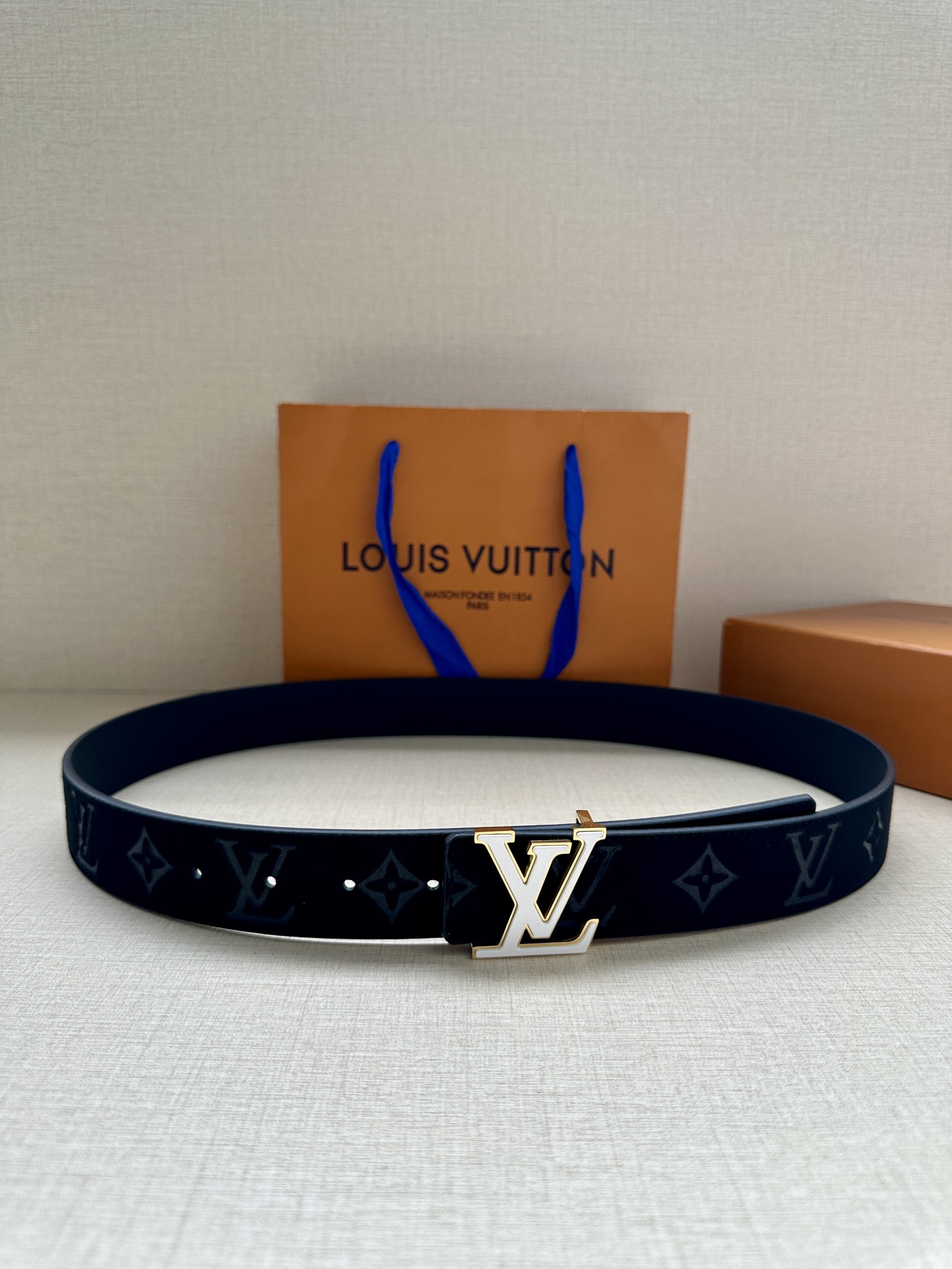 replica Louis vuitton Classic New Belt 2865