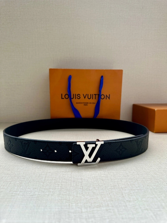 replica Louis vuitton Classic New Belt 2867