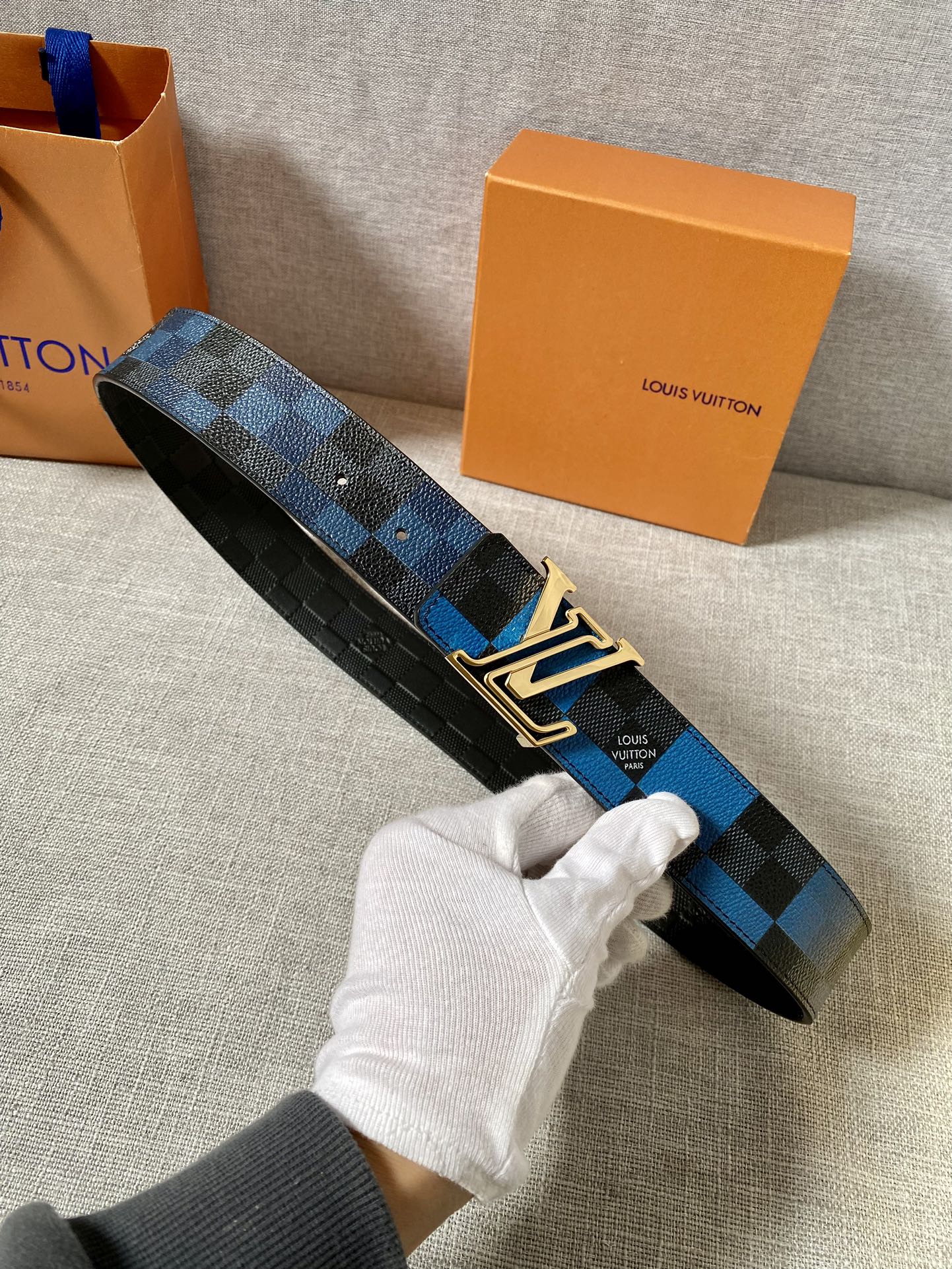 replica Louis vuitton Classic New Belt 3003