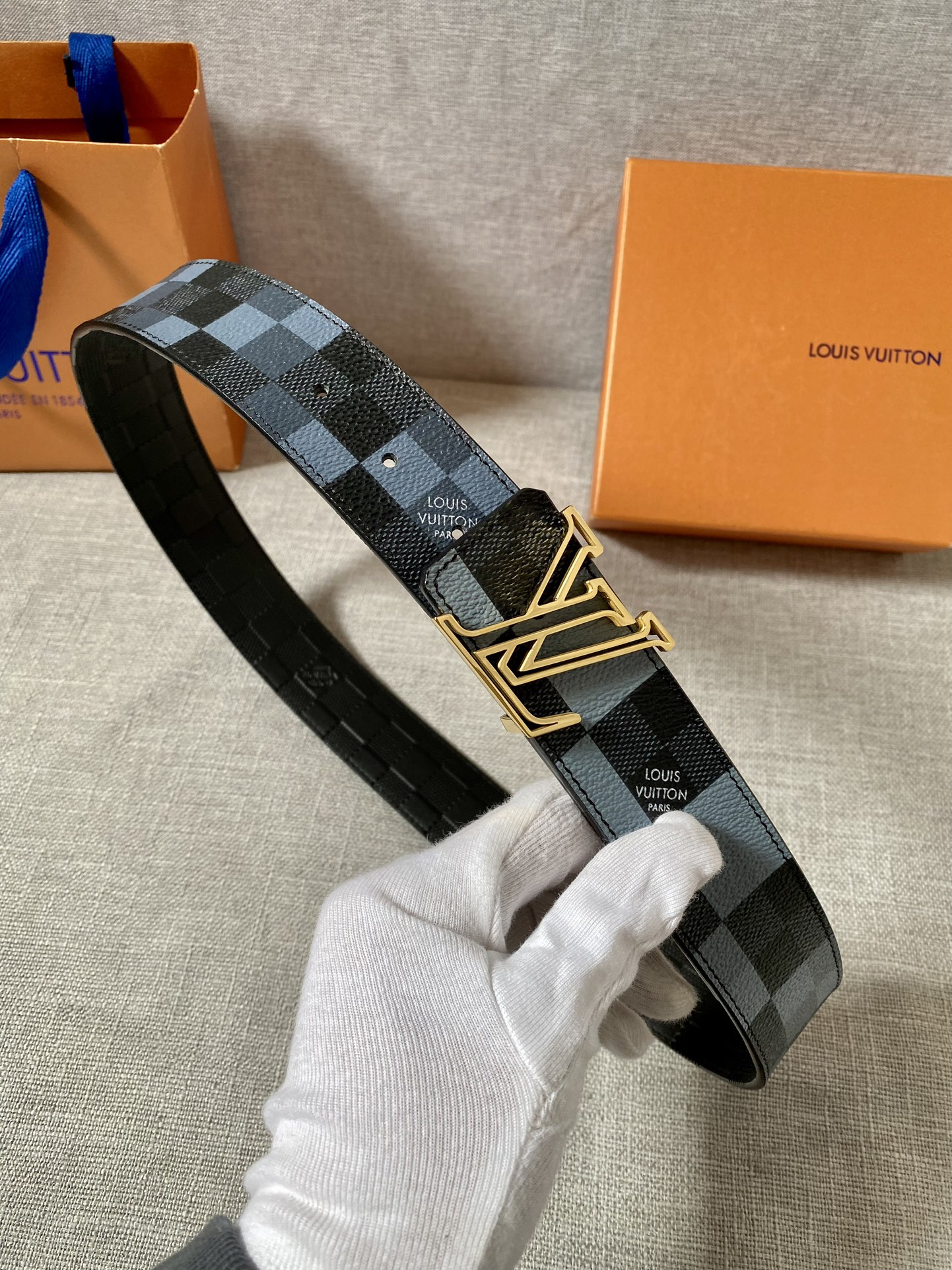 replica Louis vuitton Classic New Belt 3005