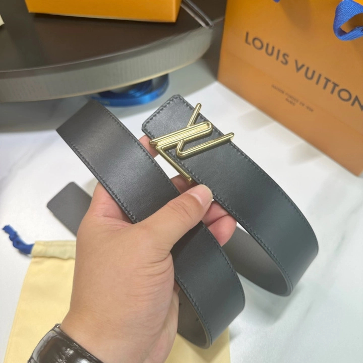 replica Louis vuitton Classic New Belt 3040