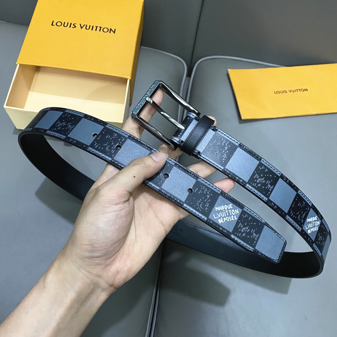 replica Louis vuitton Classic New Belt 3055