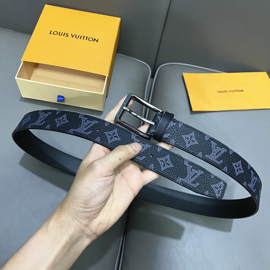 replica Louis vuitton Classic New Belt 3057